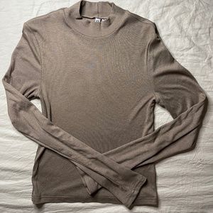 brown/tan turtle neck long sleeve H&M